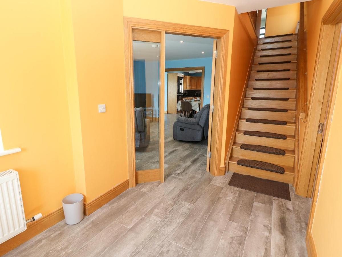 Lack Cottage ترالي المظهر الخارجي الصورة