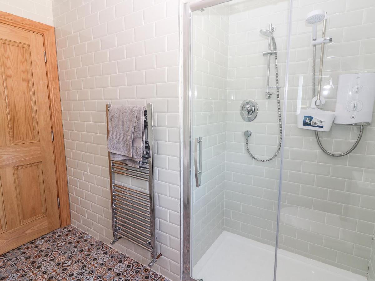 Lack Cottage ترالي المظهر الخارجي الصورة